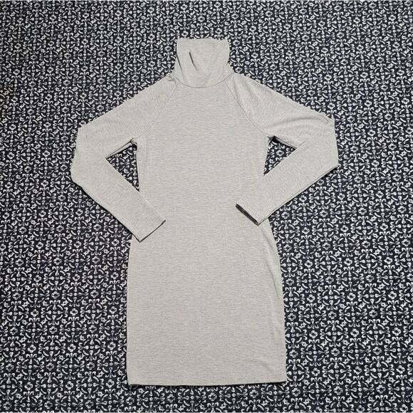 NWOT Forever 21 Grey Turtleneck Long Sleeve Fitted Tight Bodycon Midi Mini Dress - Picture 1 of 3